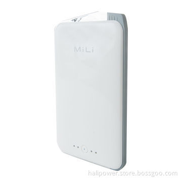 Mobile charger with 8-pin cable 2,600mAh capacity